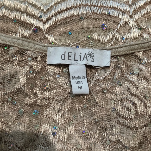 Shimmery Gold Lace Blouse - Picture 4 of 10